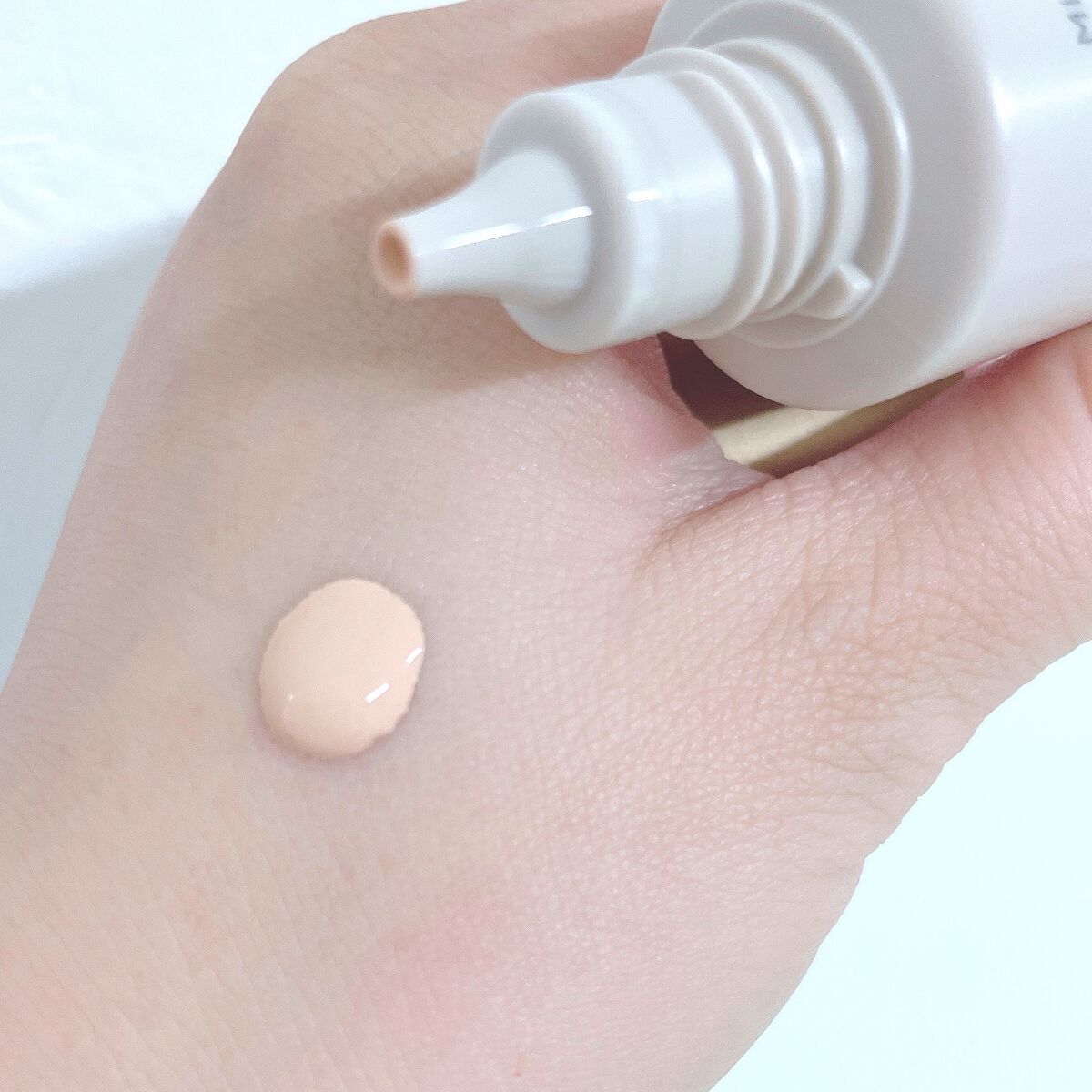 ミネラルフレッシュスキンリキッド/エトヴォス/リキッドファンデーションを使ったクチコミ(3枚目)