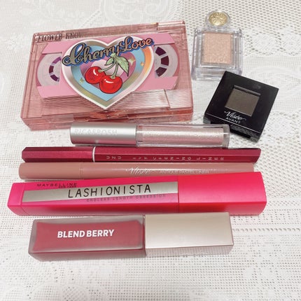 レトロマグネティック アイシャドウパレット/FlowerKnows/アイシャドウパレットを使ったクチコミ(7枚目)