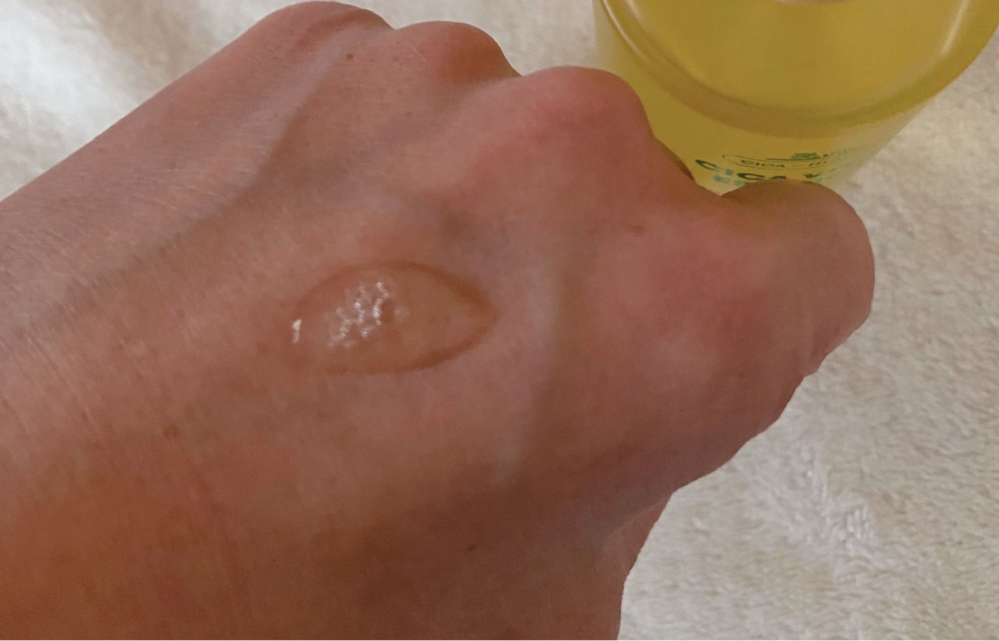 min on LIPS 「VTコスメティックスVTCOSMETICSVTシカバイタルエッ..」(3枚目)