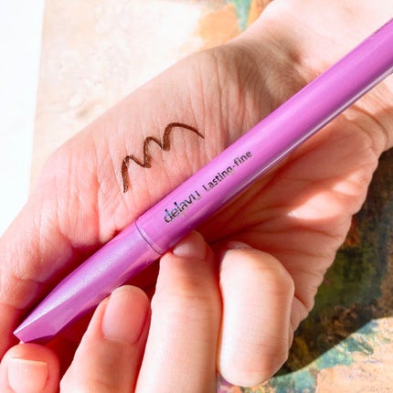 「密着アイライナー」ショート筆リキッド/デジャヴュ/リキッドアイライナーを使ったクチコミ(3枚目)