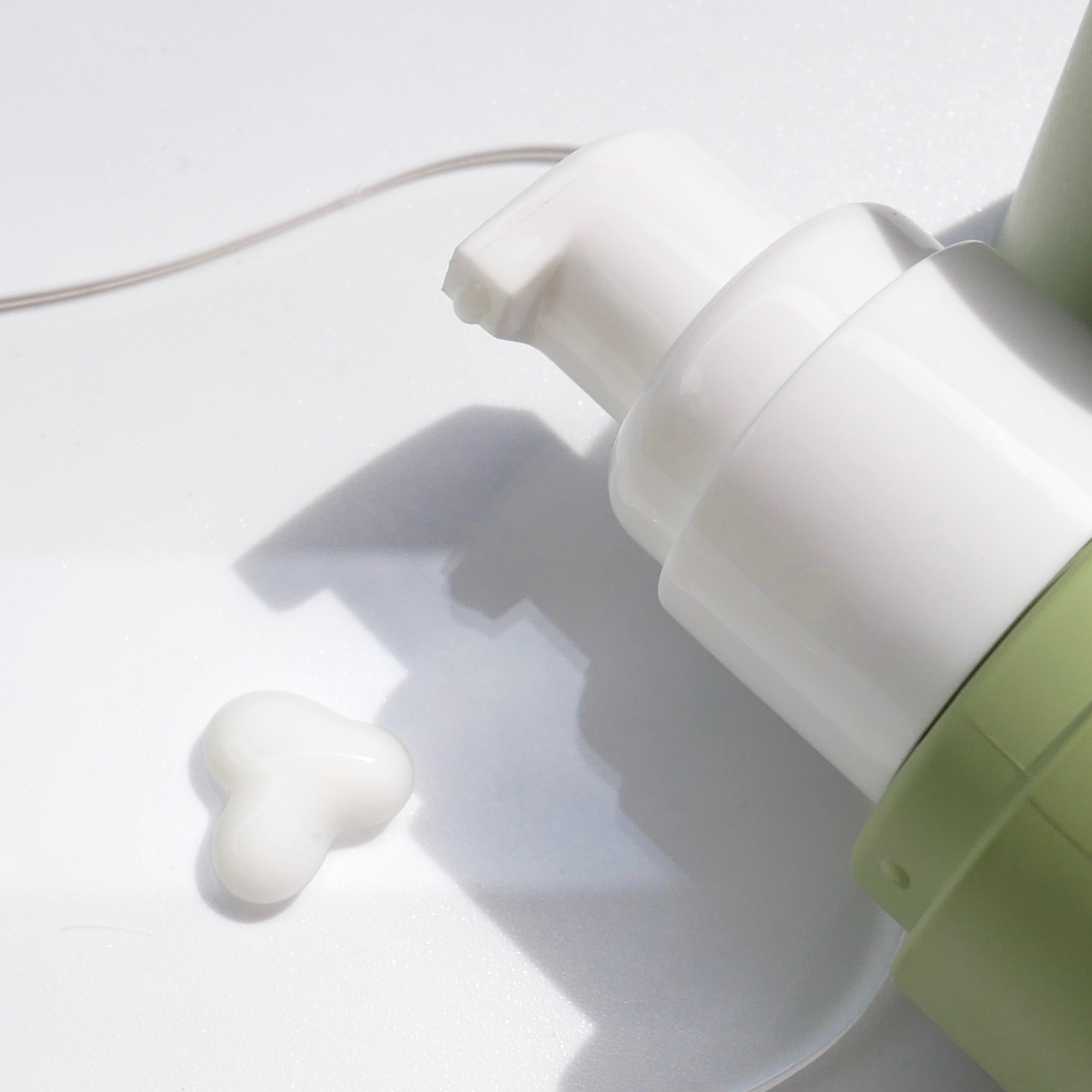 モイスチャーエマルジョン /HEMPLY HAIR/ヘアミルクを使ったクチコミ（2枚目）