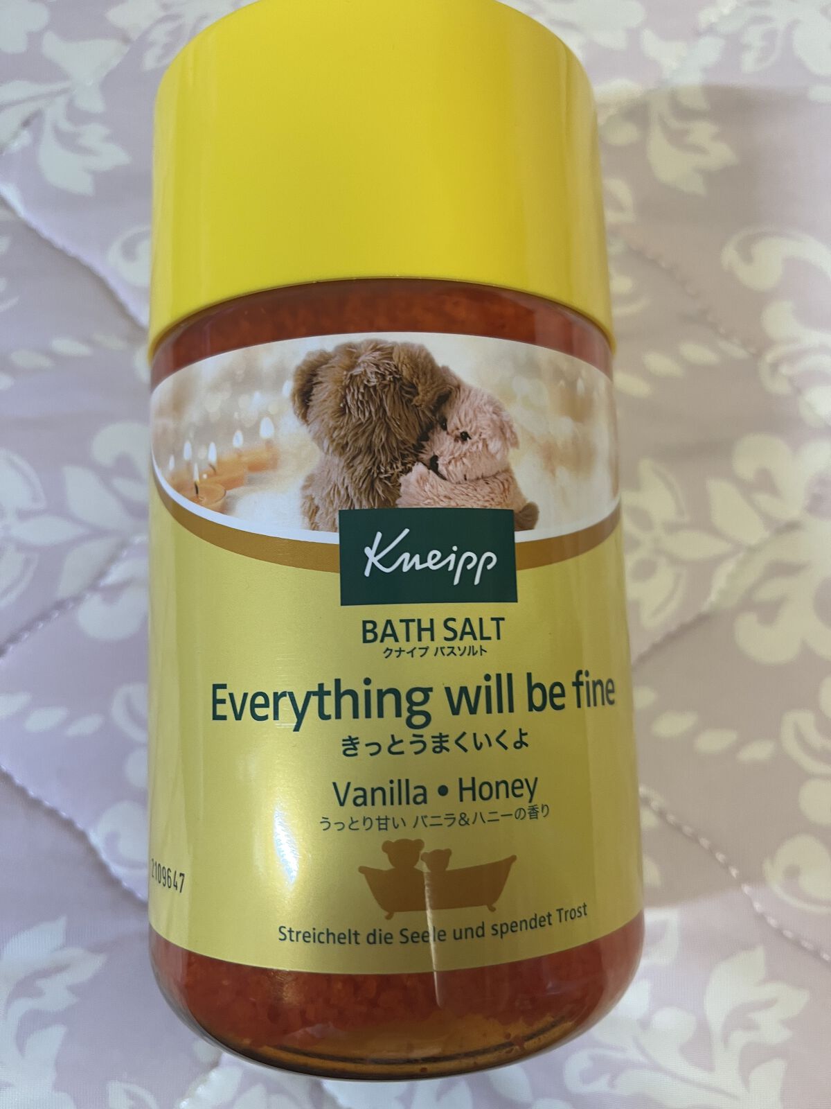 クナイプ バスソルト バニラ＆ハニーの香り 850g【旧】/クナイプ/無機塩系入浴剤を使ったクチコミ（1枚目）