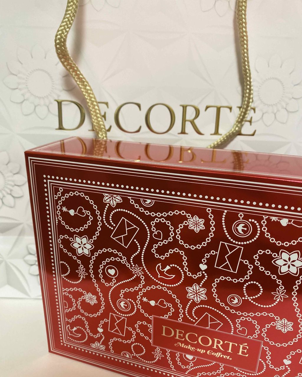 メイクアップ コフレ Ⅱ(クリスマスコフレ 2019)/DECORTÉ/メイクアップキットを使ったクチコミ(1枚目)