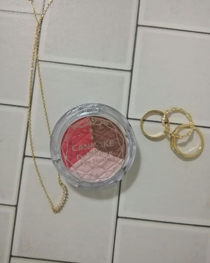 アイニュアンス/キャンメイク/アイシャドウパレットを使ったクチコミ(2枚目)