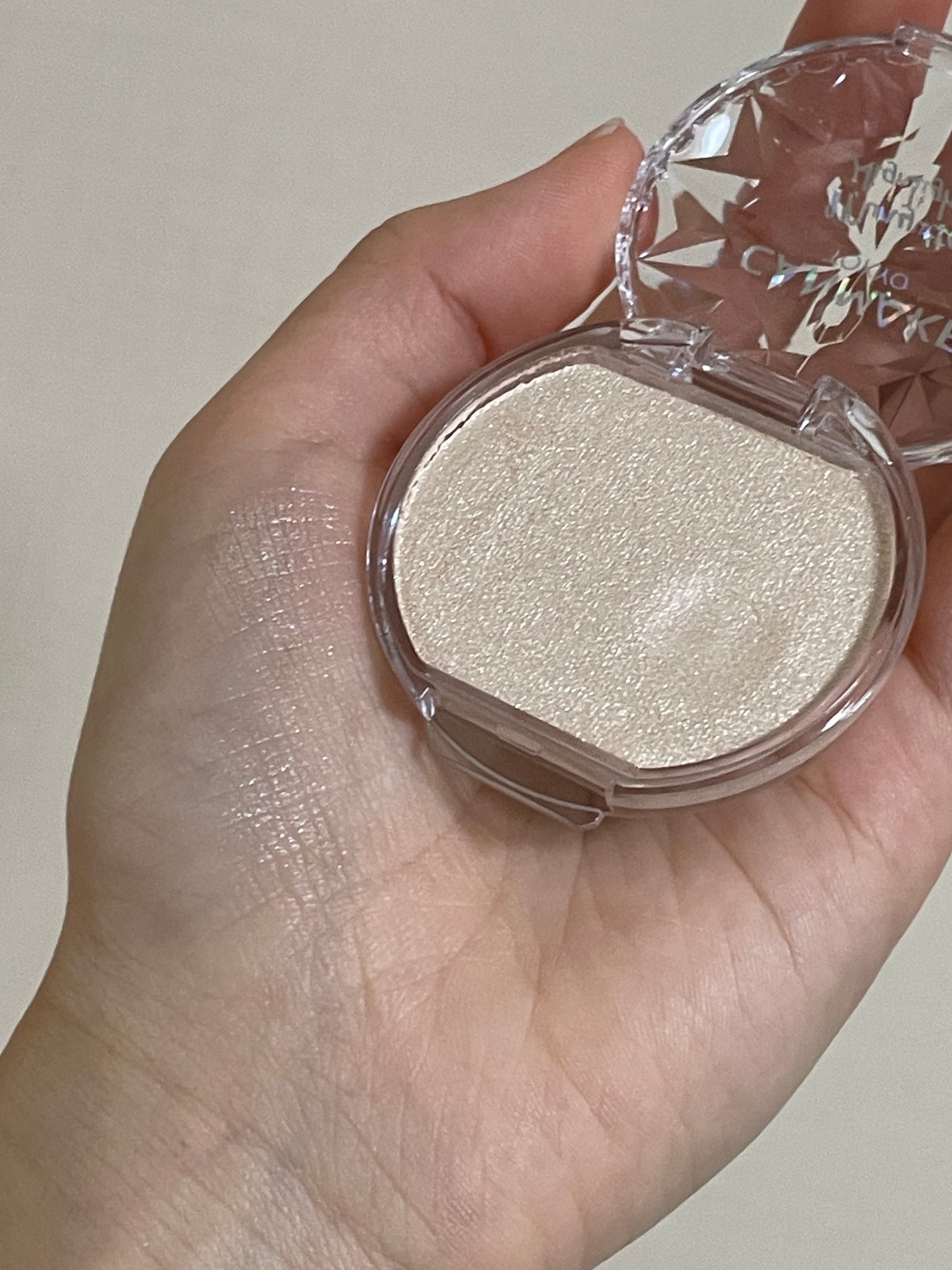 むにゅっとハイライター/キャンメイク/クリームハイライトを使ったクチコミ(2枚目)