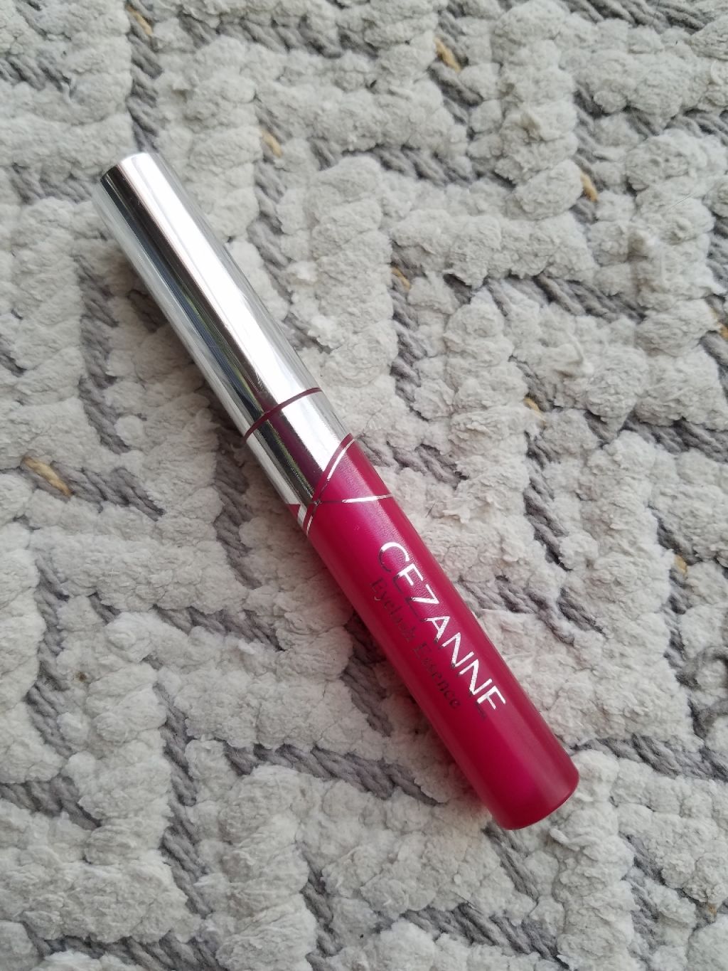 megumi26 on LIPS 「まつげパーマで傷んでるまつげに栄養を!普段まつげパーマをしてる..」(1枚目)