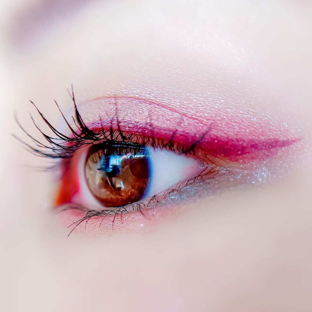 スキルレスライナー/LUMIURGLAS/リキッドアイライナーを使ったクチコミ(5枚目)