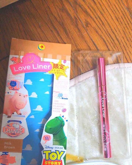 ラブ・ライナー リキッドアイライナーR3/ラブ・ライナー/リキッドアイライナーを使ったクチコミ(1枚目)