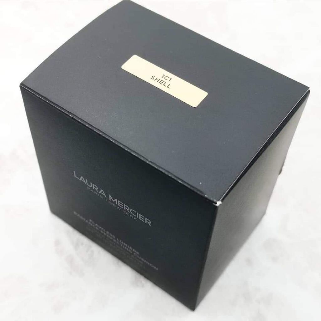 フローレス ルミエール ラディアンス パーフェクティング クッション/ローラ メルシエ/クッションファンデーションを使ったクチコミ(4枚目)