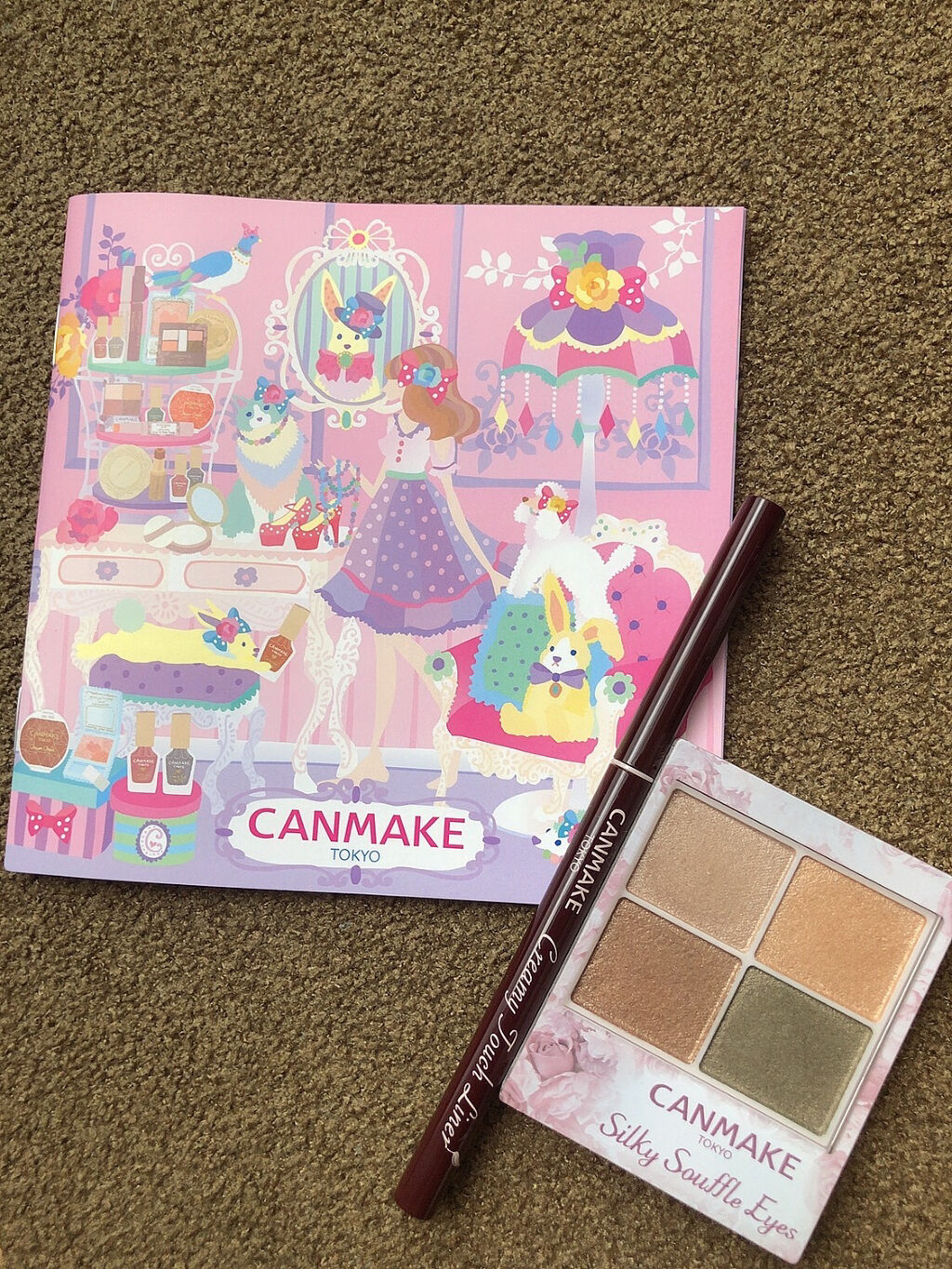 シルキースフレアイズ/キャンメイク/アイシャドウパレットを使ったクチコミ（1枚目）