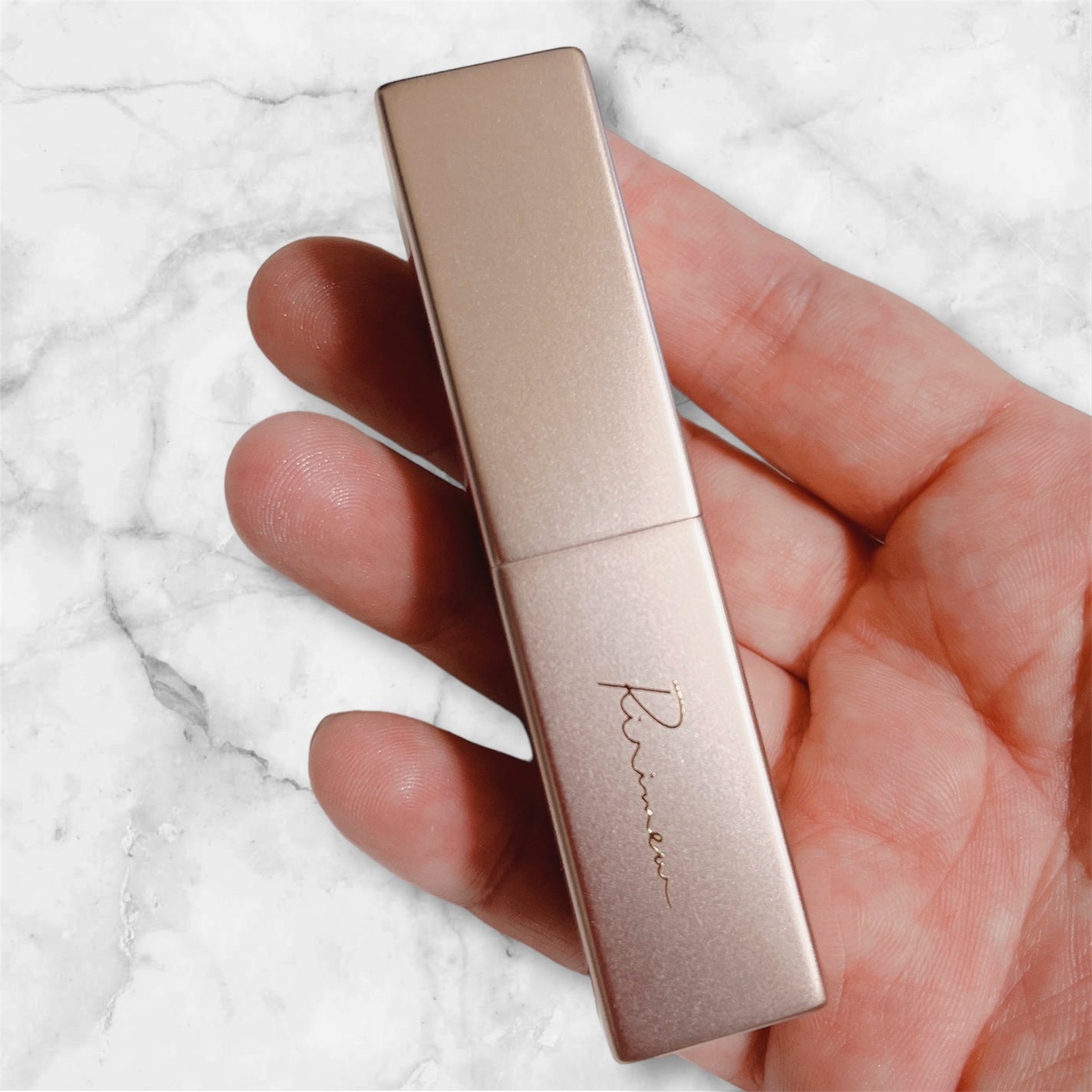 リリミュウ バタールージュ/Ririmew/口紅を使ったクチコミ(4枚目)