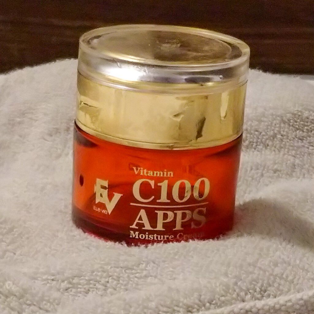 VITAMIN C 100 APPS CREAM/ELLe Vie/フェイスクリームを使ったクチコミ（1枚目）