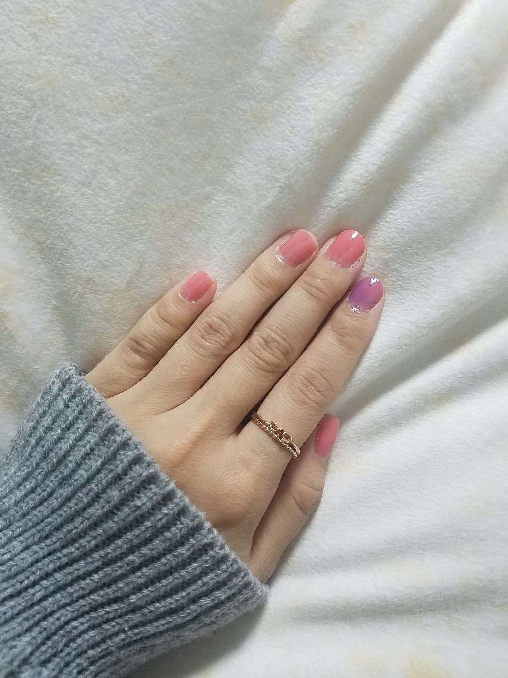 カラフルネイルズ/キャンメイク/マニキュアを使ったクチコミ(2枚目)