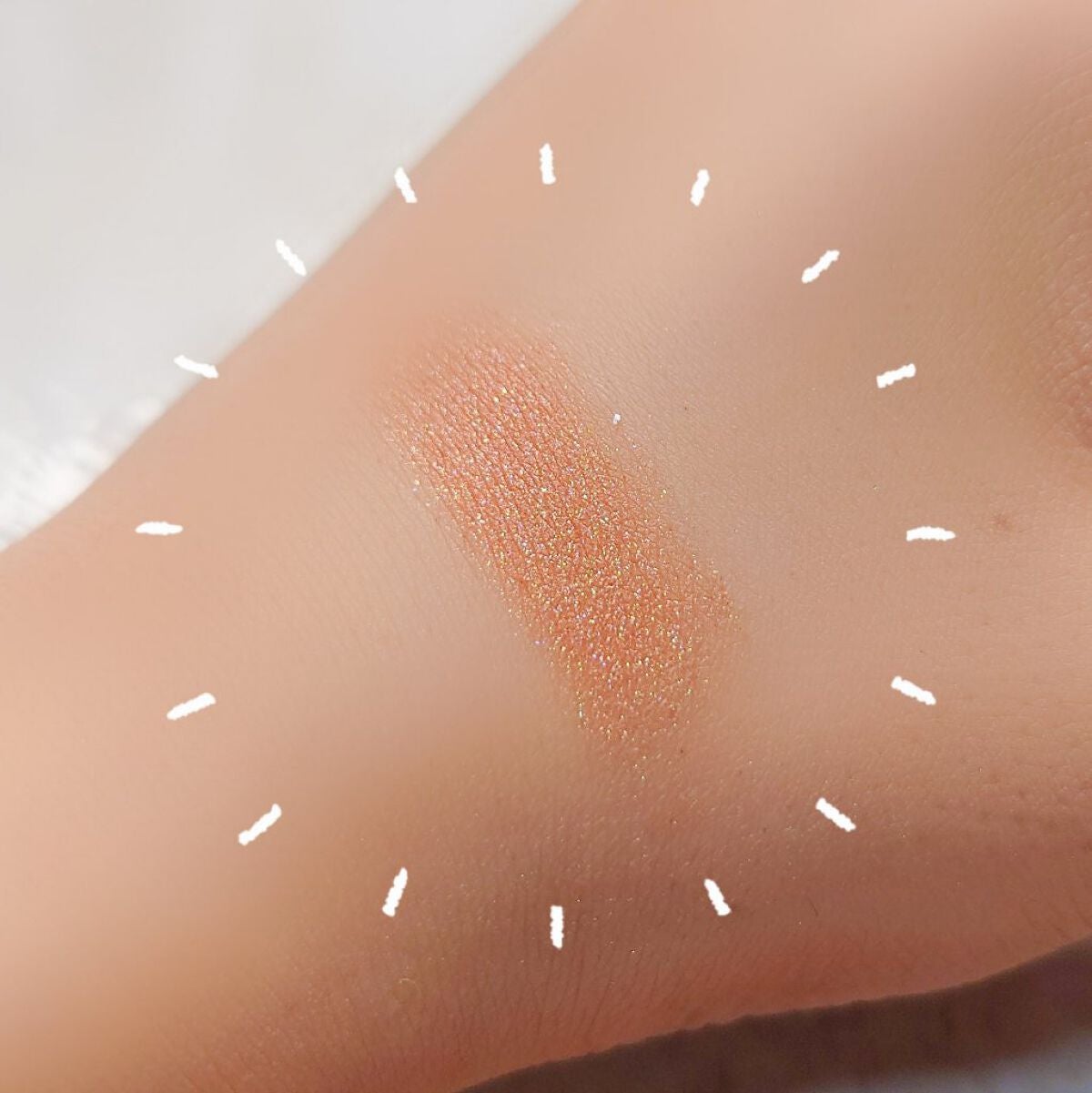 ルックアット マイアイジュエル/ETUDE/単色アイシャドウを使ったクチコミ(2枚目)