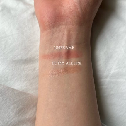 ニューデップスアイシャドウ SH004 アンフレーム/hince/単色アイシャドウを使ったクチコミ(2枚目)