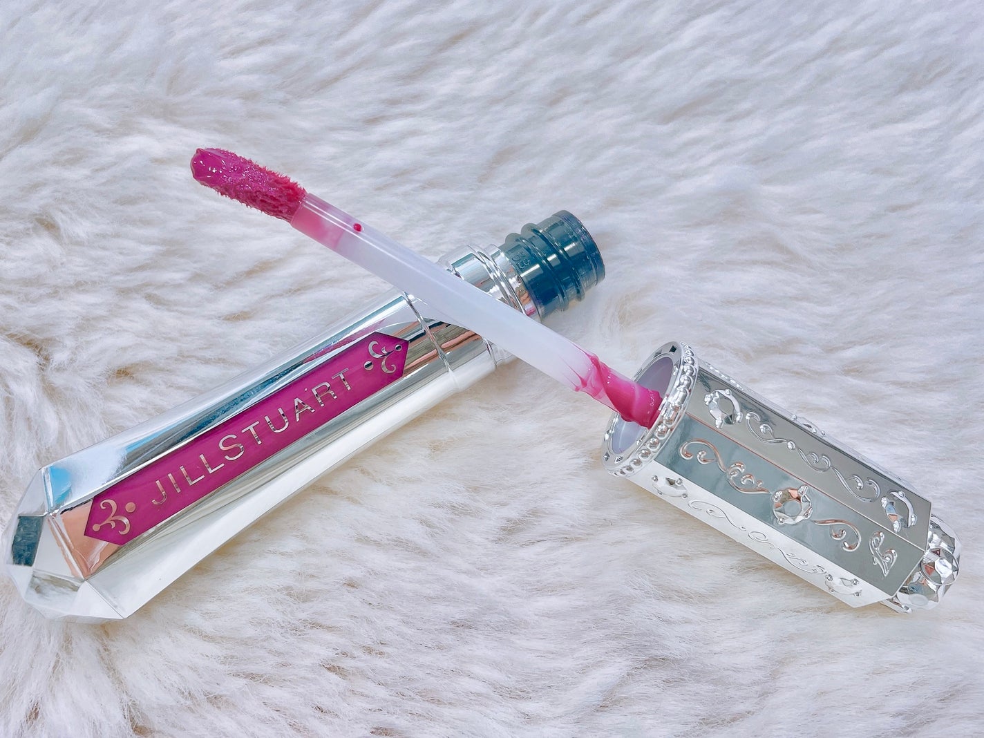 ジルスチュアート タイムレスグロウ ルージュティント/JILL STUART/リップティントを使ったクチコミ(2枚目)
