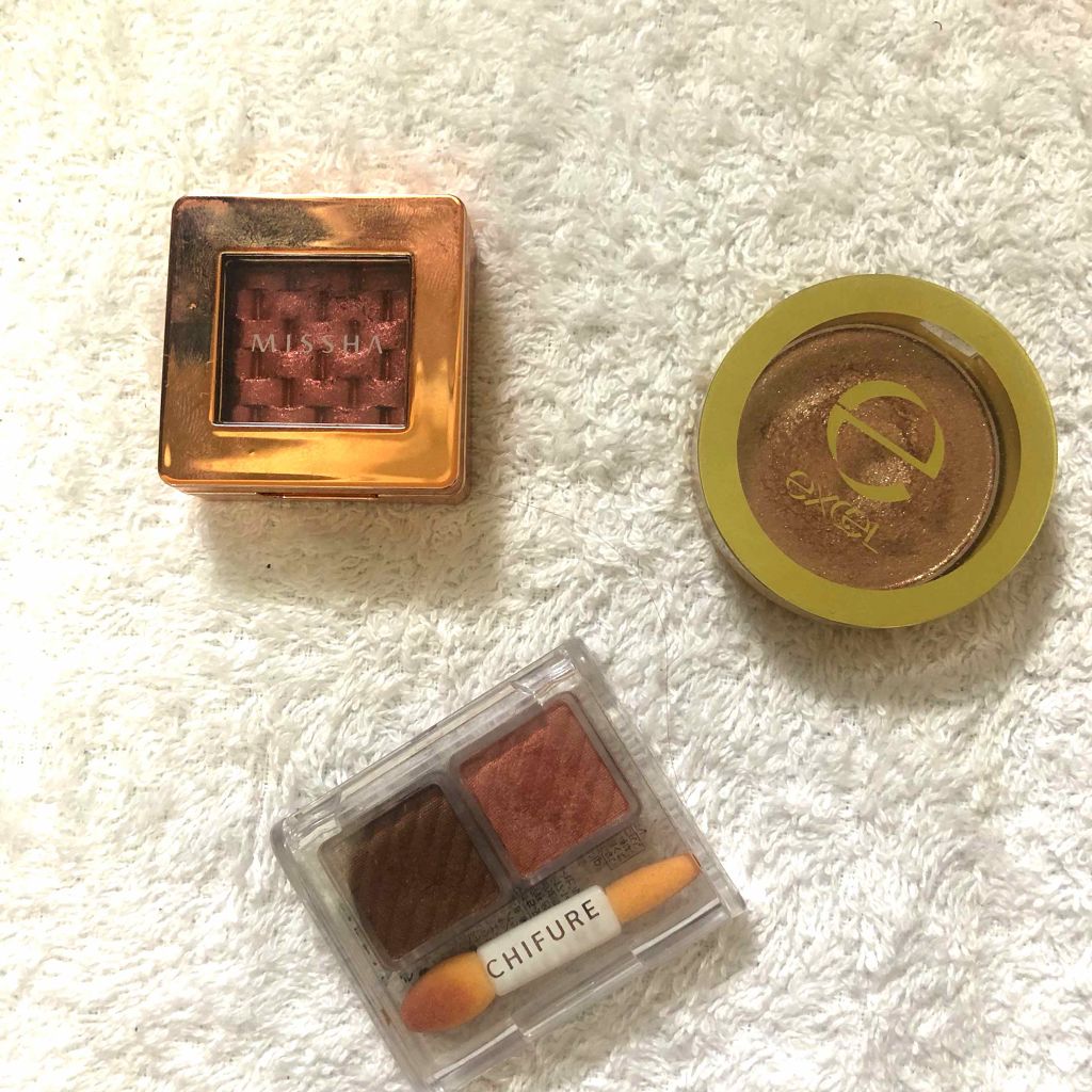 シャイニーシャドウ N/excel/単色アイシャドウを使ったクチコミ（2枚目）