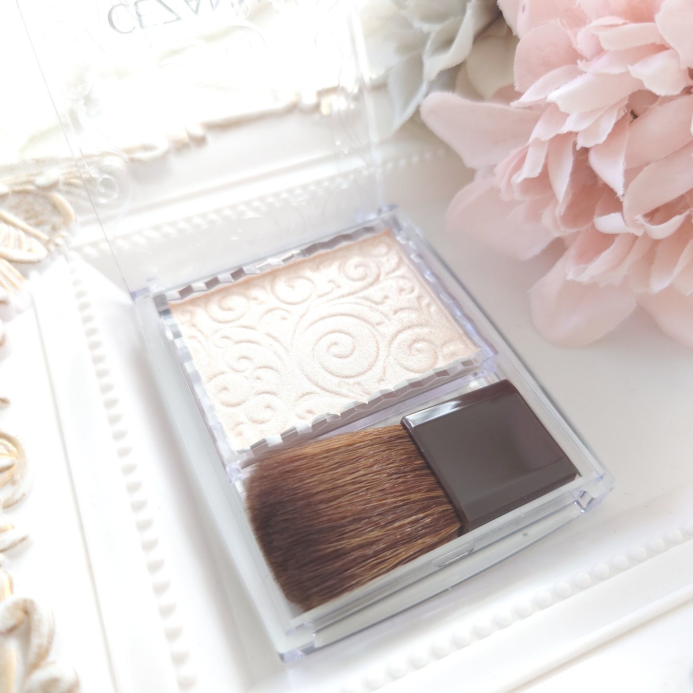 パールグロウハイライト/CEZANNE/パウダーハイライトを使ったクチコミ(2枚目)