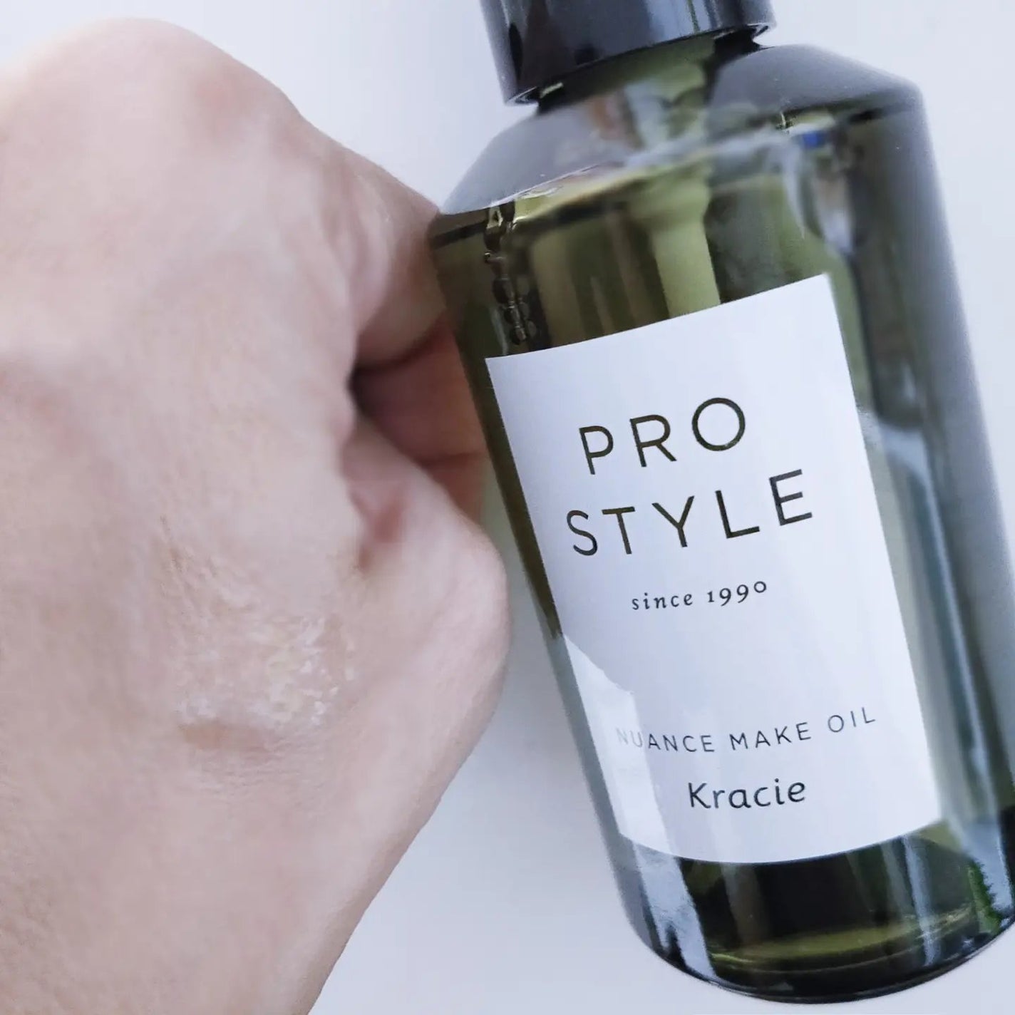 ニュアンスメイクオイル/プロスタイル/ヘアオイルを使ったクチコミ(2枚目)