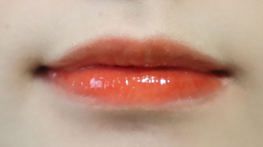 コンフォート リップオイル /CLARINS/リップグロスを使ったクチコミ（2枚目）