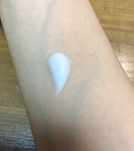 フレグランスローション/victoria's secret (ヴィクトリアズシークレット)/香水(その他)を使ったクチコミ(2枚目)