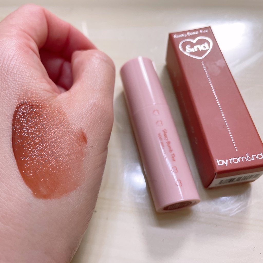 グラッシーボムティント/&nd by rom&nd/リップティントを使ったクチコミ(1枚目)