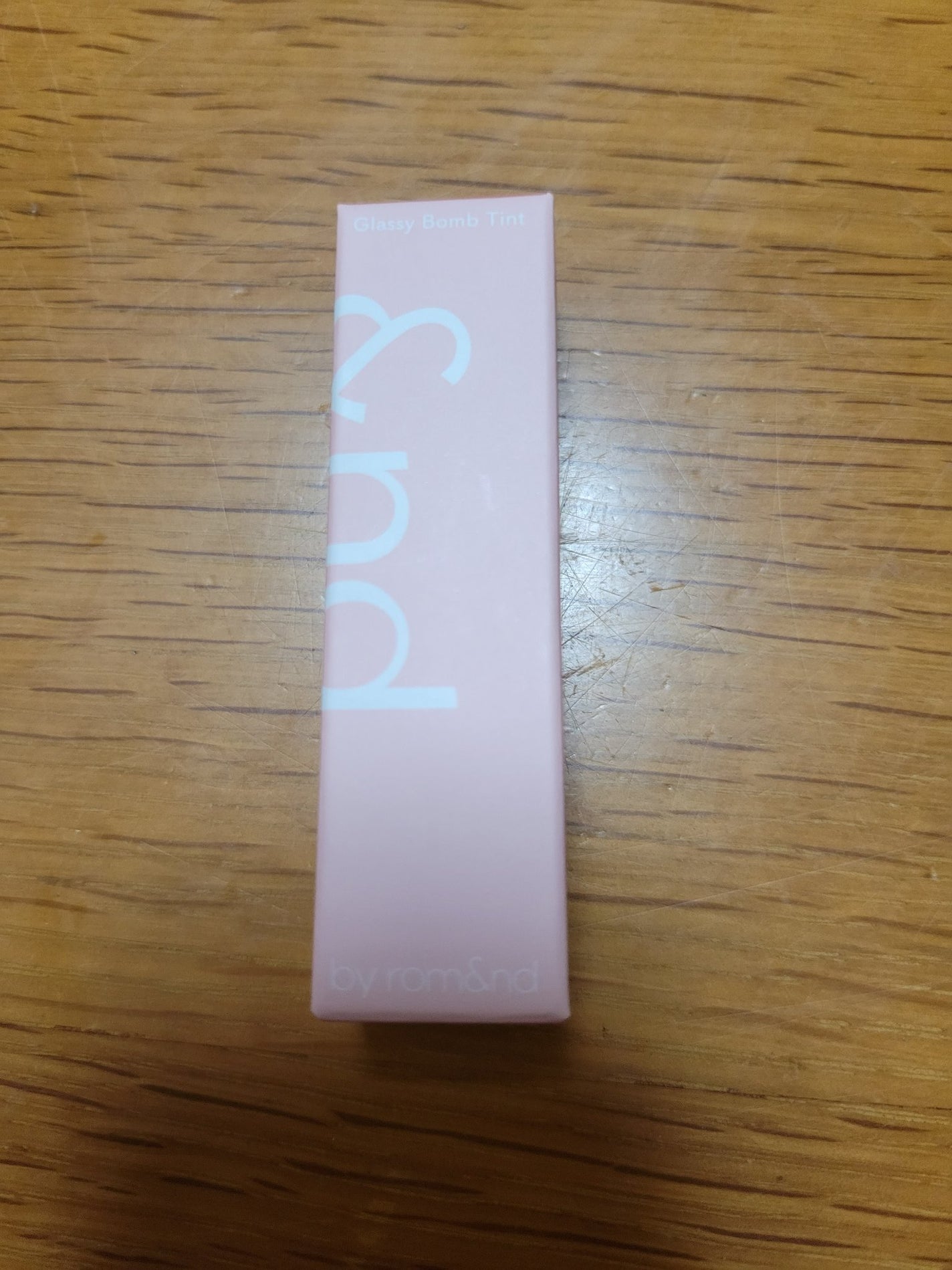 アンドバイロムアンド グラッシーボムティント/&nd by rom&nd/リップティントを使ったクチコミ(1枚目)