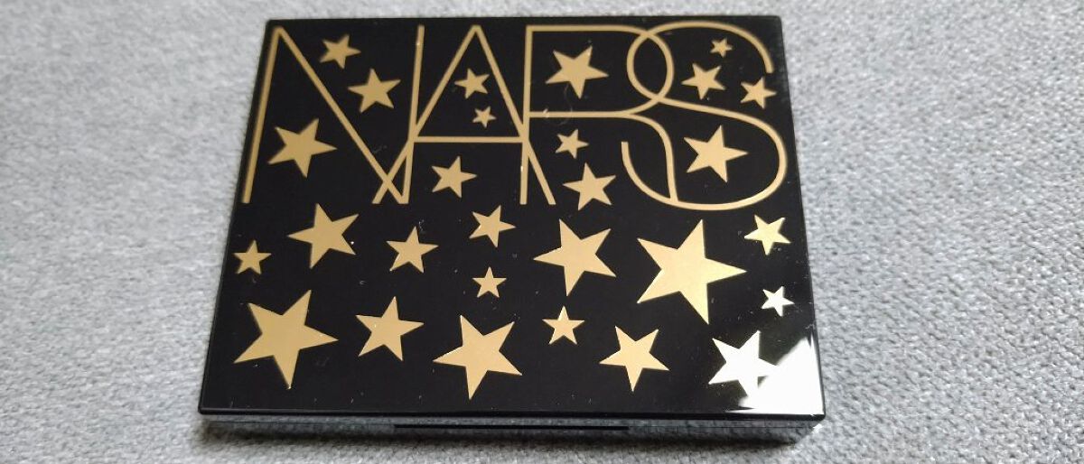 ライトリフレクティングセッティングパウダー　プレスト　N 03005(限定パッケージ)/NARS/プレストパウダーを使ったクチコミ（3枚目）