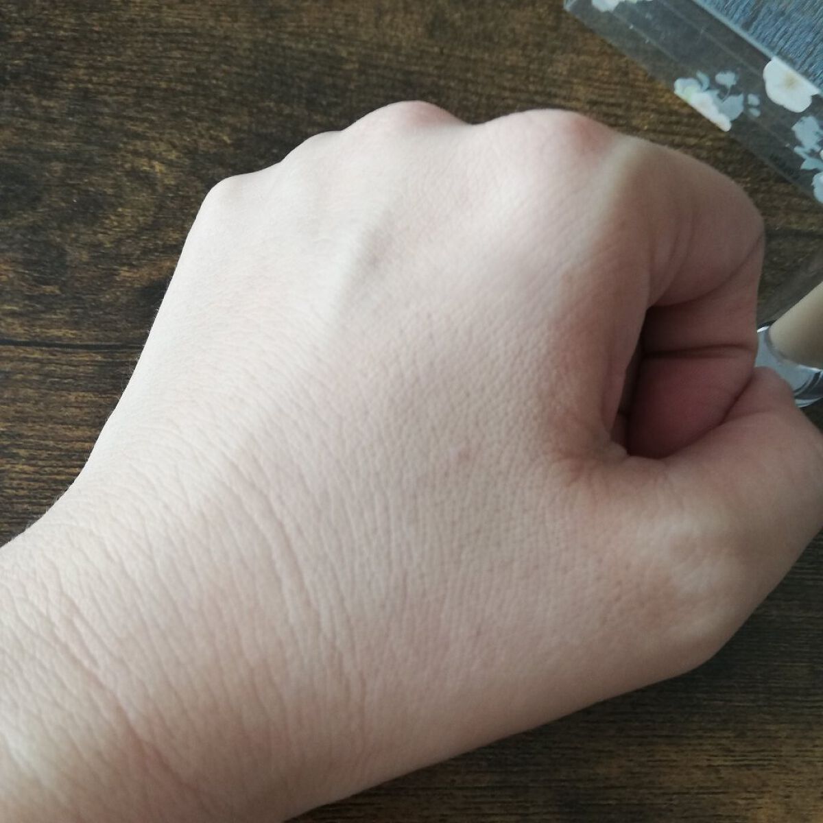 タトゥーウォータープルーフスカーコンシーラー/フォレンコス/リキッドコンシーラーを使ったクチコミ(6枚目)