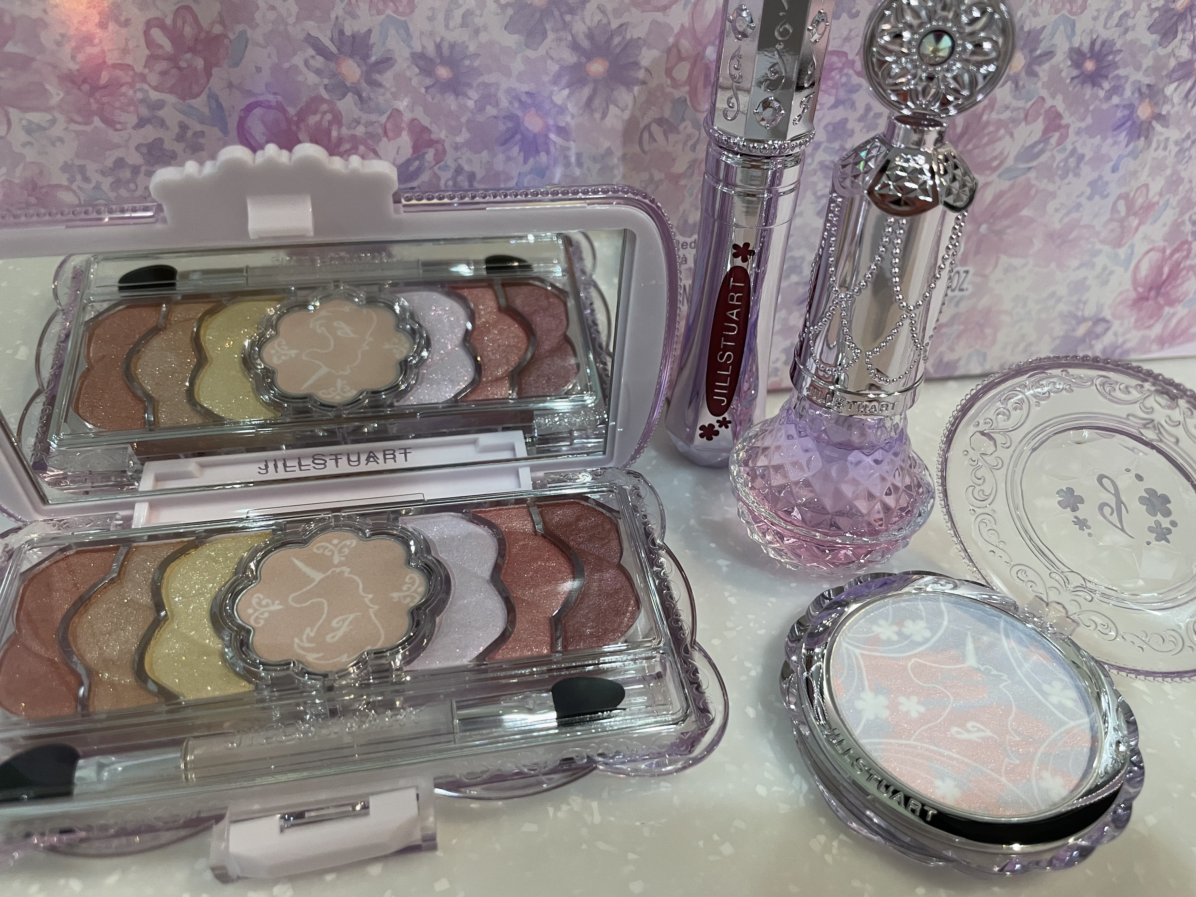 ユニコーンユートピア コレクション/JILL STUART/メイクアップキットを使ったクチコミ（1枚目）