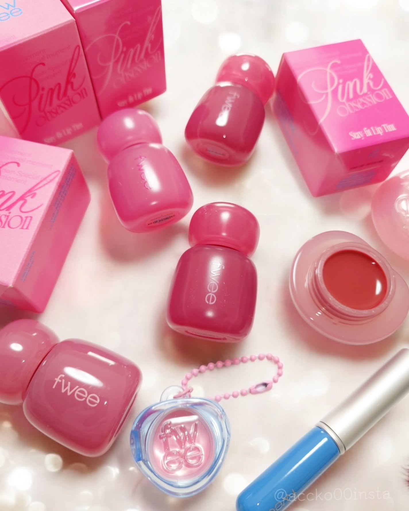 フィー リップアンドチーク グローイジェリーポット/fwee/リップグロスを使ったクチコミ(1枚目)