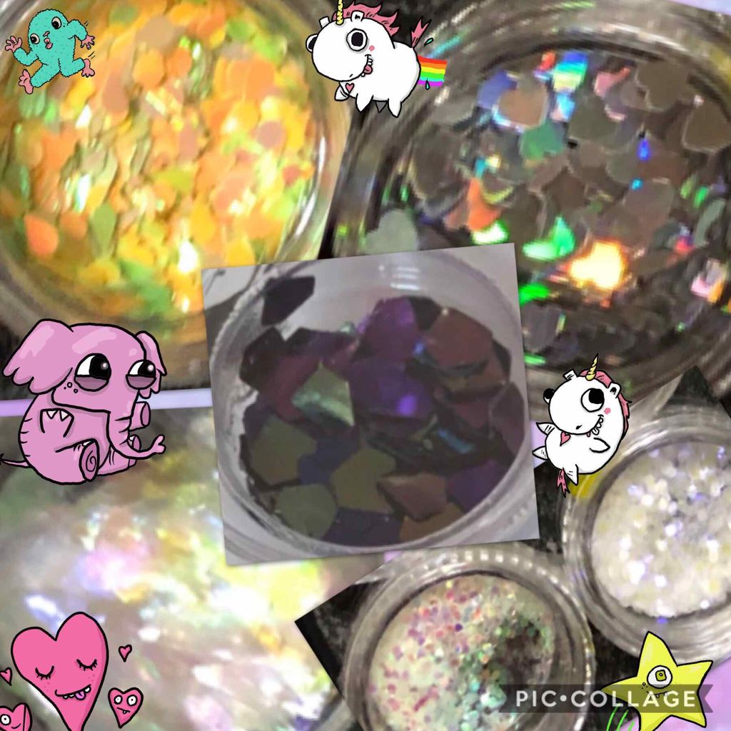 デコレーションネイルパーツ（クラッシュホロ）/DAISO/ネイルチップ・パーツを使ったクチコミ（2枚目）