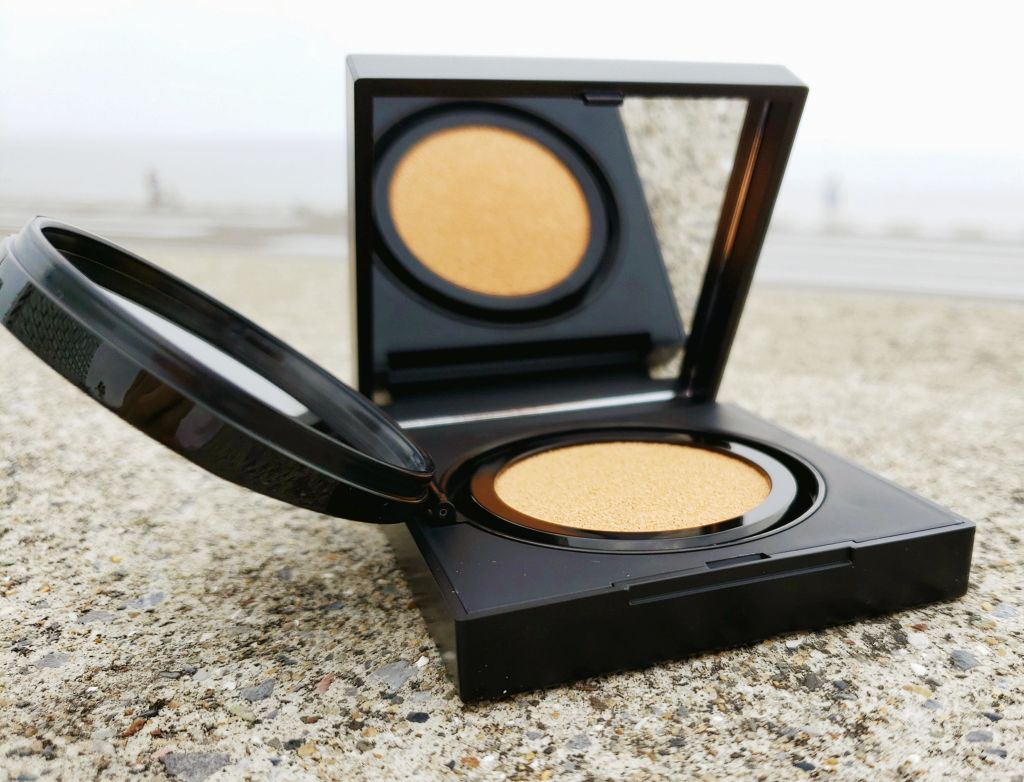 ナチュラルラディアント ロングウェア クッションファンデーション/NARS/クッションファンデーションを使ったクチコミ(3枚目)