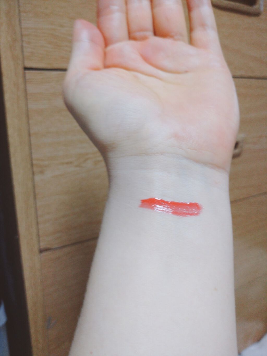 トーン ペタル エッセンス カラー バター/to/one/リップグロスを使ったクチコミ(2枚目)