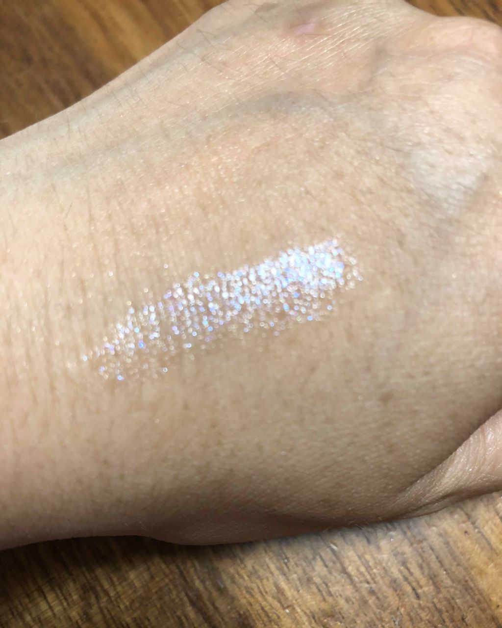 ダイソー×IT GIRL グリッタークレヨンリップ フェアリーシャイン/DAISO/口紅を使ったクチコミ（2枚目）