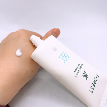 フォレスト エッセンスサンクリーム/FoRest by Greenfinger/日焼け止めローションを使ったクチコミ(3枚目)