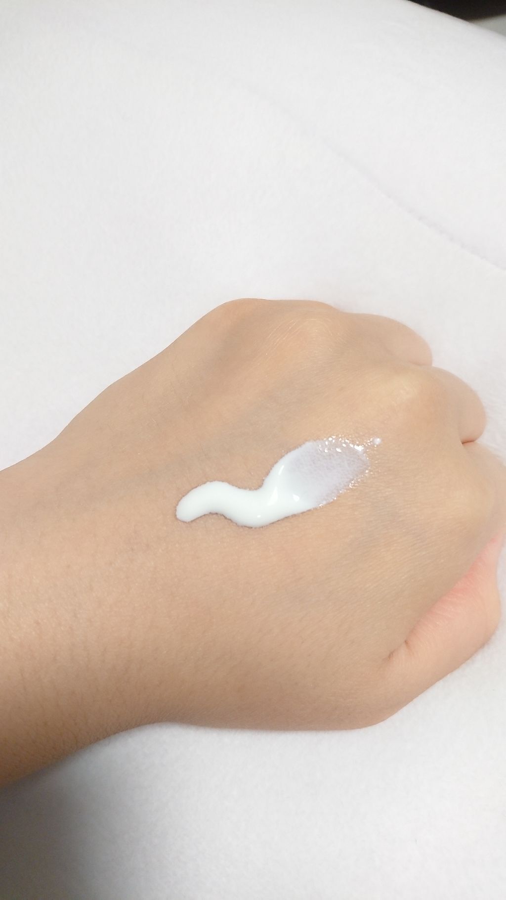 紫外線予報 ノンケミカル薬用美白UVクリームM/紫外線予報/日焼け止めクリームを使ったクチコミ（2枚目）