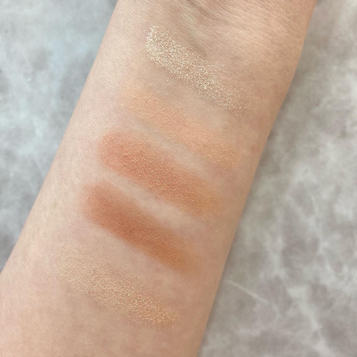 フェイス スタイリスト/SNIDEL BEAUTY/アイシャドウパレットを使ったクチコミ(4枚目)