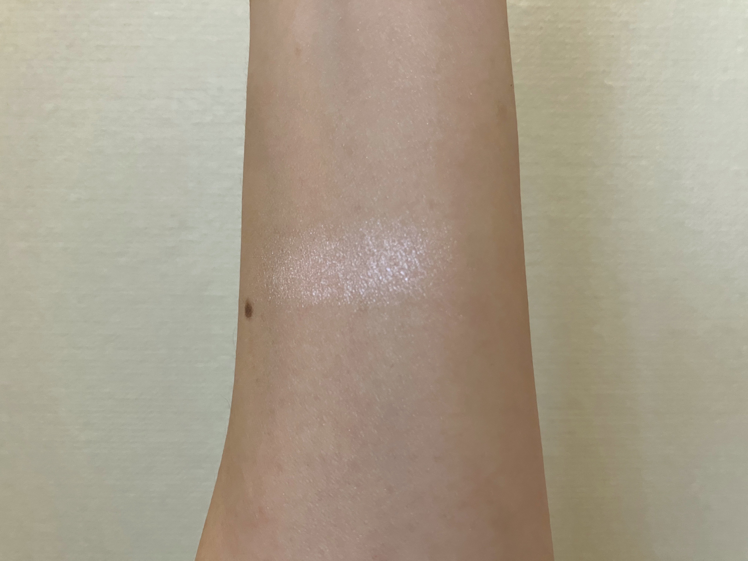 むにゅっとハイライター/キャンメイク/クリームハイライトを使ったクチコミ（2枚目）