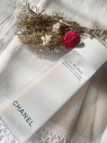 CHANEL ル ブラン ローション HLのクチコミ「💐CHANELル ブラン ローション HL💐

CHANELの化粧水の上品な香りが大好きです~.....」（1枚目）