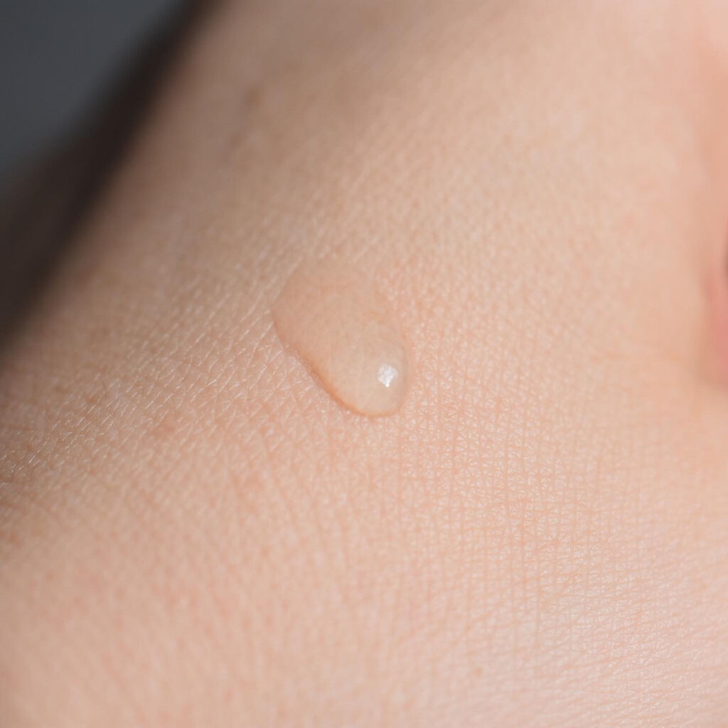 キールズ DS クリアリーブライト エッセンス[医薬部外品] 30ml/Kiehl's/美容液を使ったクチコミ（3枚目）