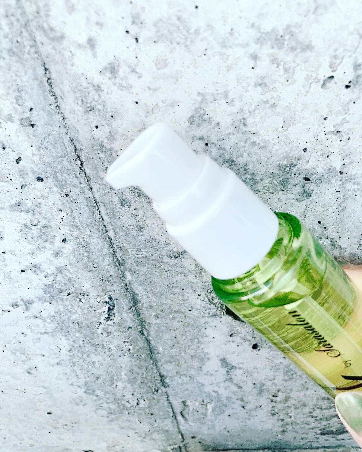 Sleek(スリーク)ハーバルオイル/スリーク by サラサロン/ヘアオイルを使ったクチコミ(4枚目)