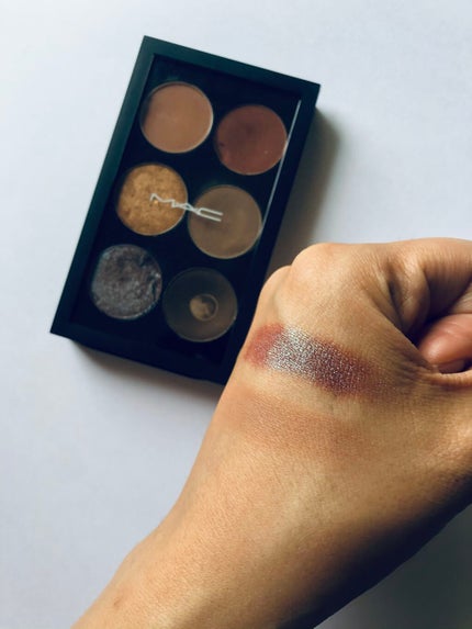 スモール アイシャドウ/M・A・C/単色アイシャドウを使ったクチコミ(4枚目)