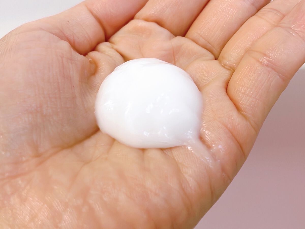 THE BEAUTY 髪のキメ美容プレミアムトリートメント＜モイストリペアプレミアム＞/エッセンシャル/洗い流すヘアトリートメントを使ったクチコミ（2枚目）