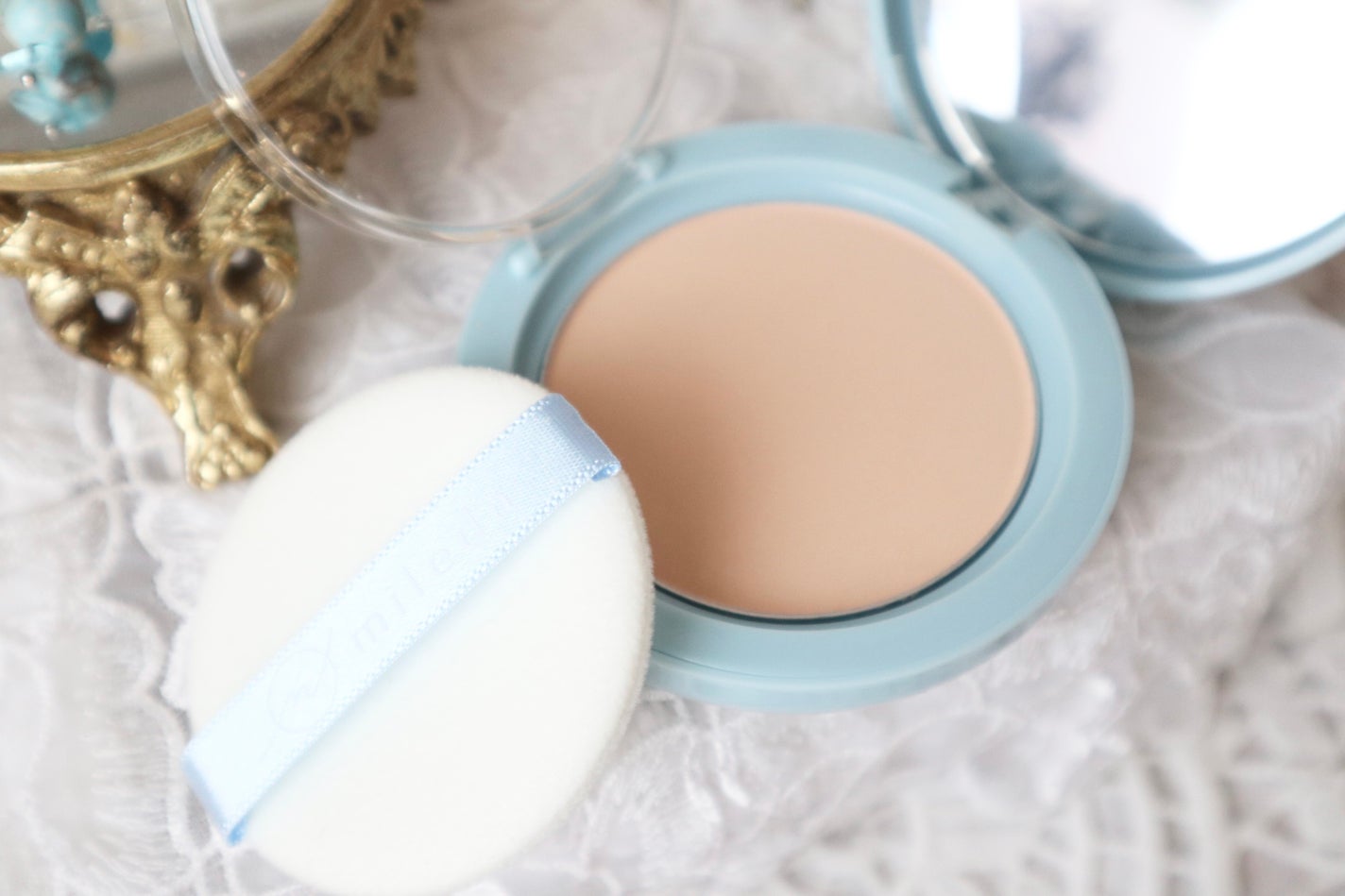 スムースフィットファンデーション/mileda/パウダーファンデーションを使ったクチコミ(4枚目)