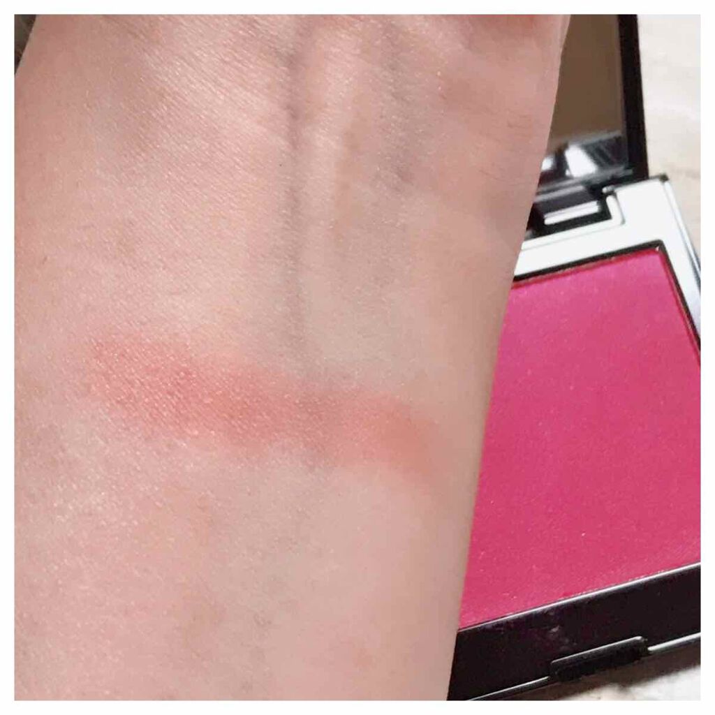 ブラッシュ カラー インフュージョン/ローラ メルシエ/パウダーチークを使ったクチコミ(3枚目)