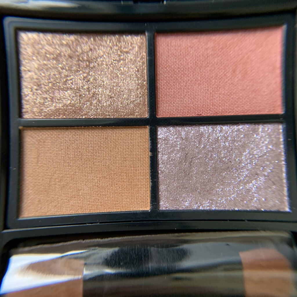 ミネラルクラッシィシャドー/エトヴォス/アイシャドウパレットを使ったクチコミ(2枚目)