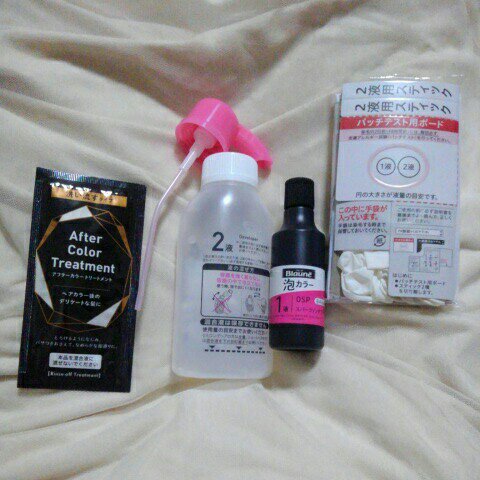 泡カラー 白髪用 OSP：スパークリングブラウン/ブローネ/ヘアカラーを使ったクチコミ（3枚目）