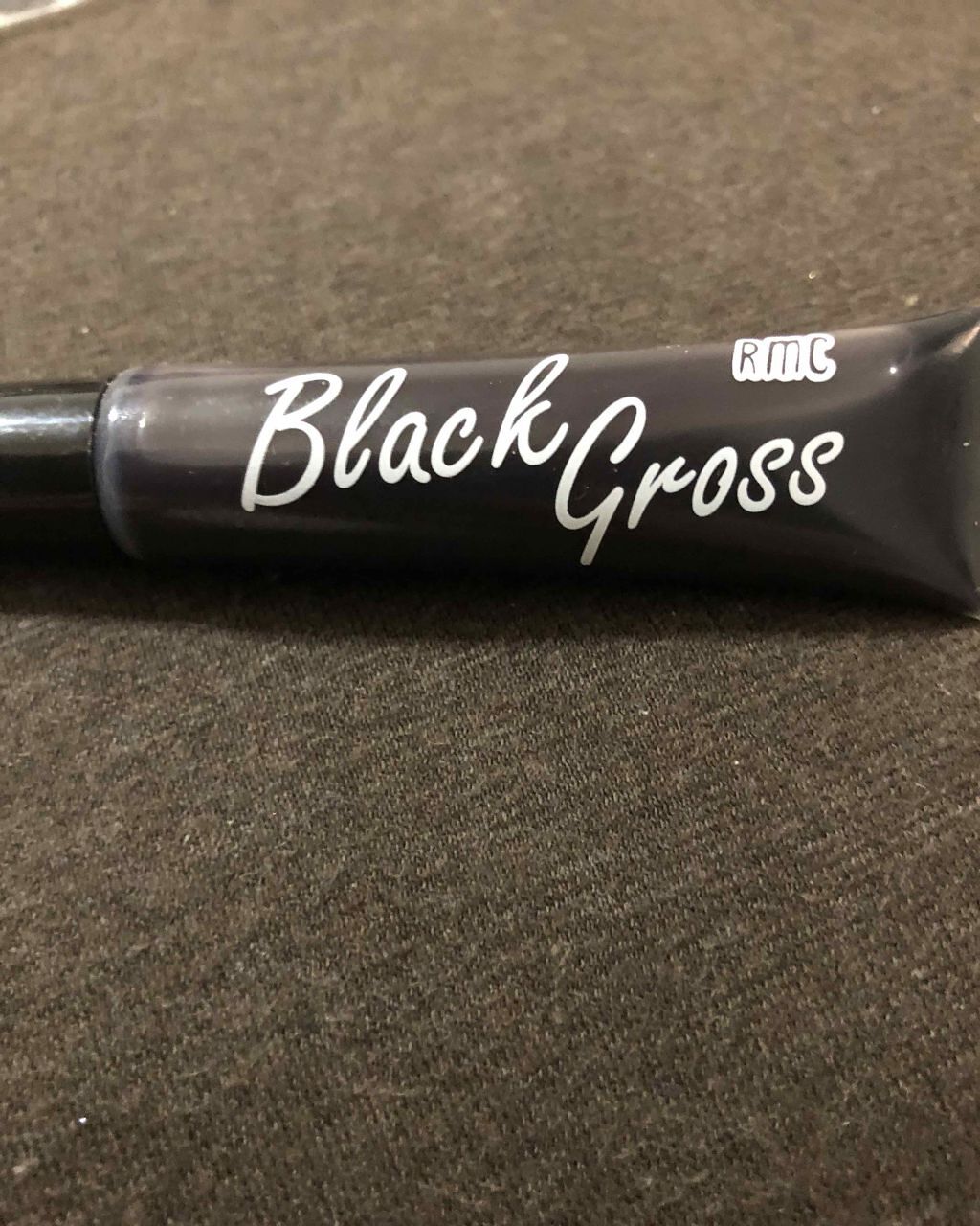 黒グロス/RMC/リップグロスを使ったクチコミ（1枚目）