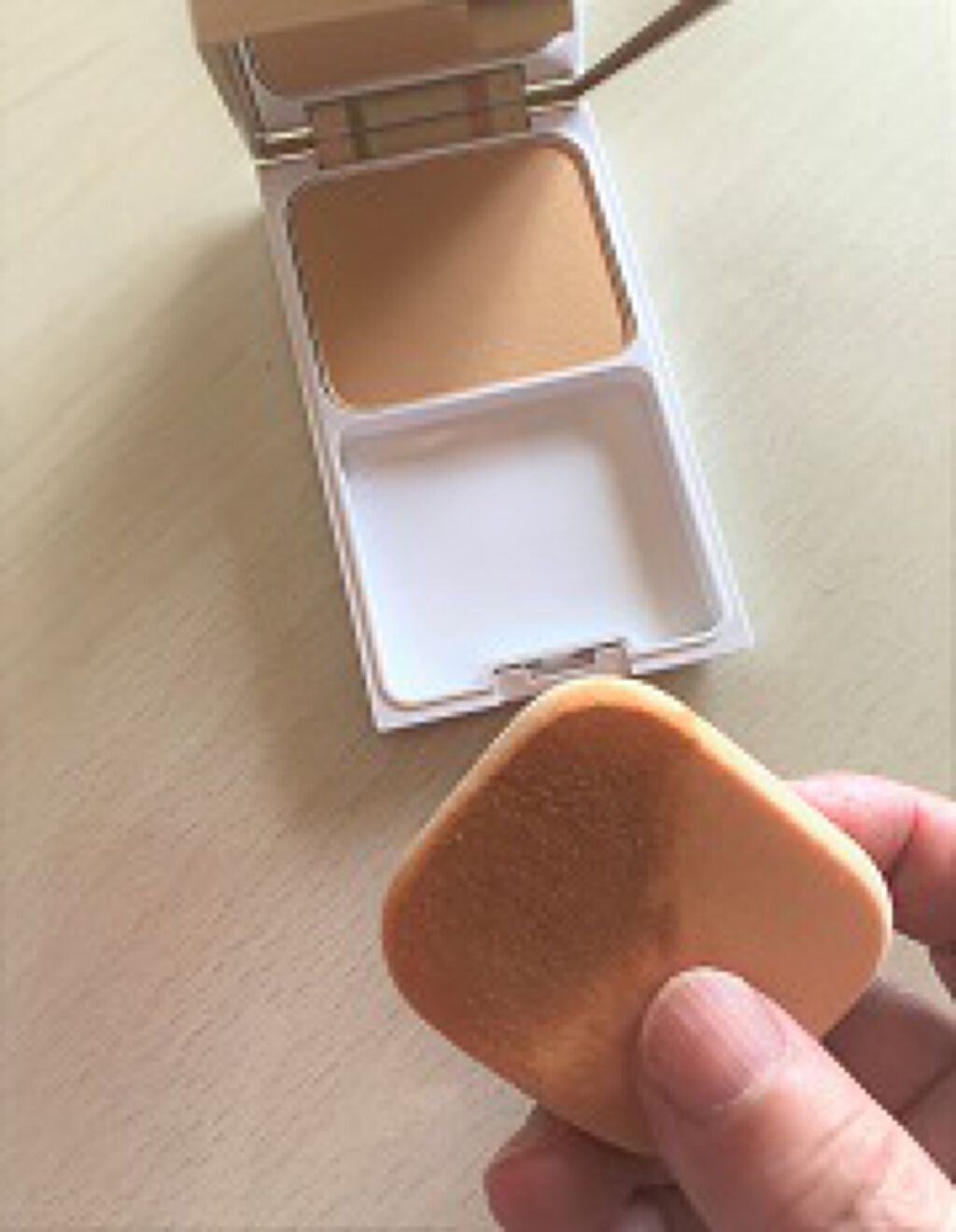 リソウ クリア パウダーファンデーション LK/リソウコーポレーション/パウダーファンデーションを使ったクチコミ（3枚目）